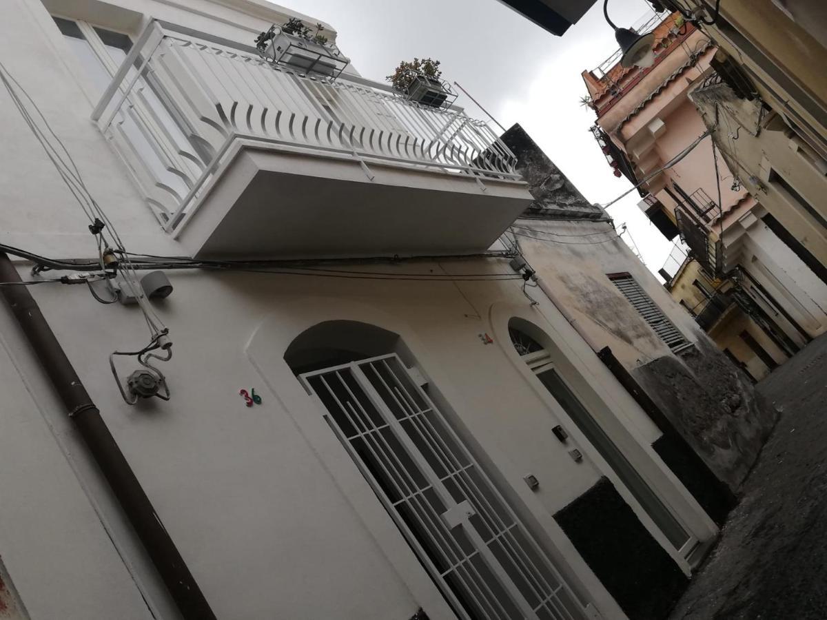 Casa Ubaruni Villa Acireale Exteriör bild
