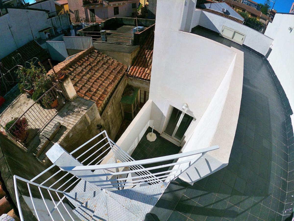 Casa Ubaruni Villa Acireale Exteriör bild